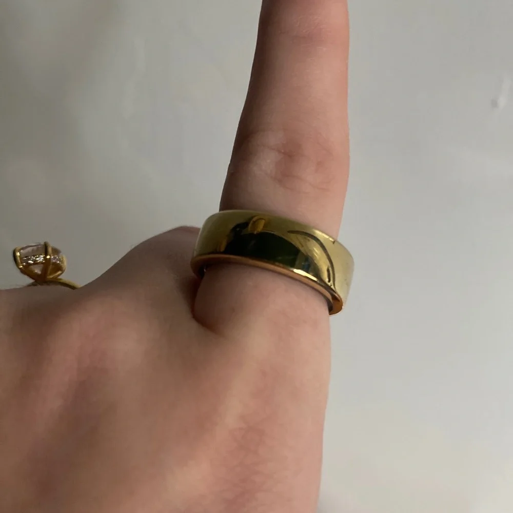 Oura Ring size 9 Gen3 Gold Horizon